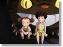 [With the aid of the catbus, the two girls deliver their gift to the hospital.]